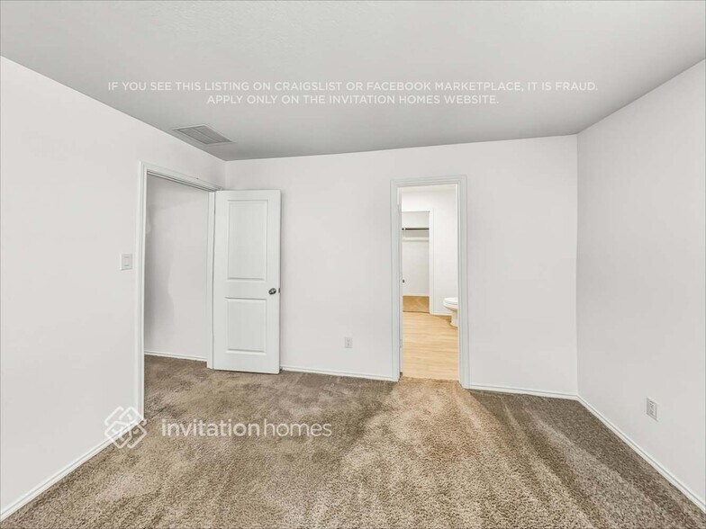 Building Photo - 141 Parish Ln