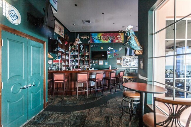 Building Photo - 5011 Starfish Dr SE