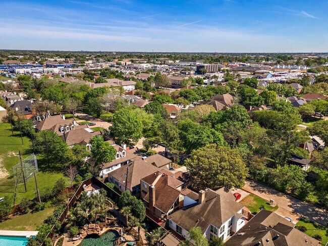 Building Photo - 1631 Gingerleaf Ln