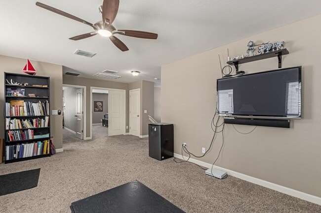 Building Photo - STUNNING 2 story home in Mesa! Plenty of s...