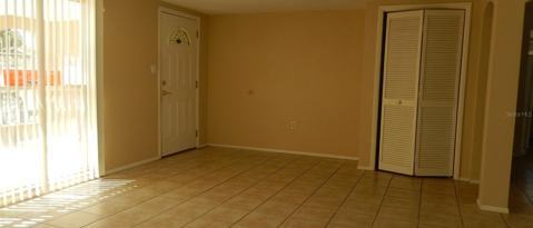 Building Photo - 2052 Norfolk Dr