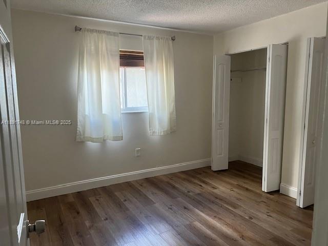 Building Photo - 10000 NW 80th Ct