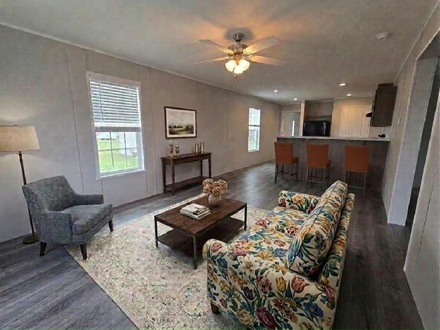 Building Photo - 206 Bluejay Ln