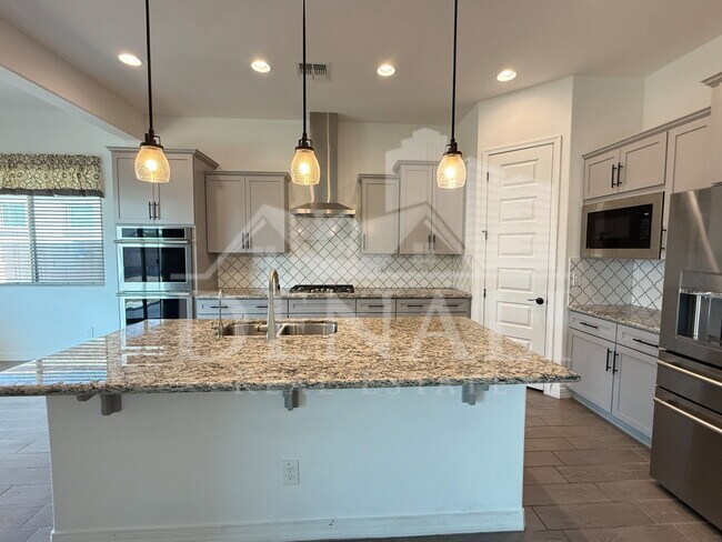 Building Photo - 5214 W Thresher Way
