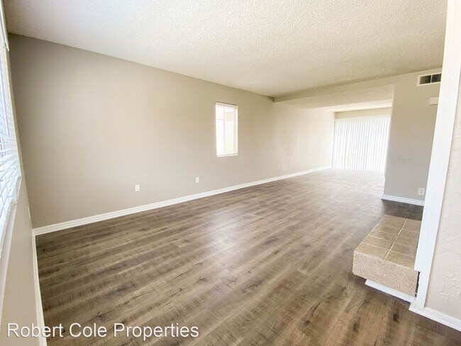 Building Photo - 2 br, 1.5 bath House - 1186 Mohave Drive