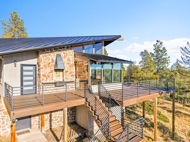 Building Photo - 11845 US Hwy 285