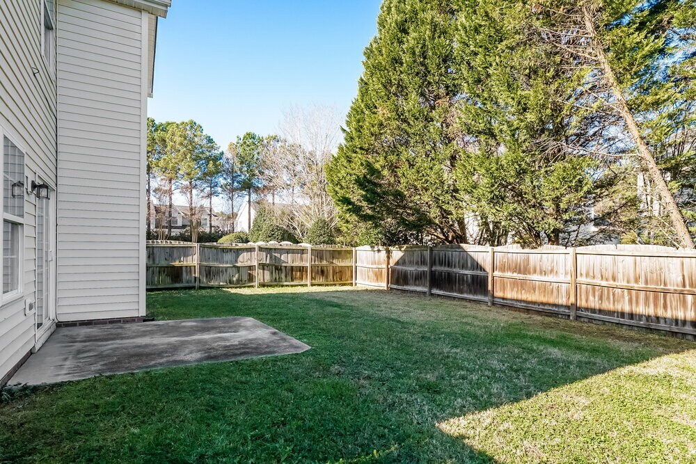 Building Photo - 5405 Kissimmee Ln