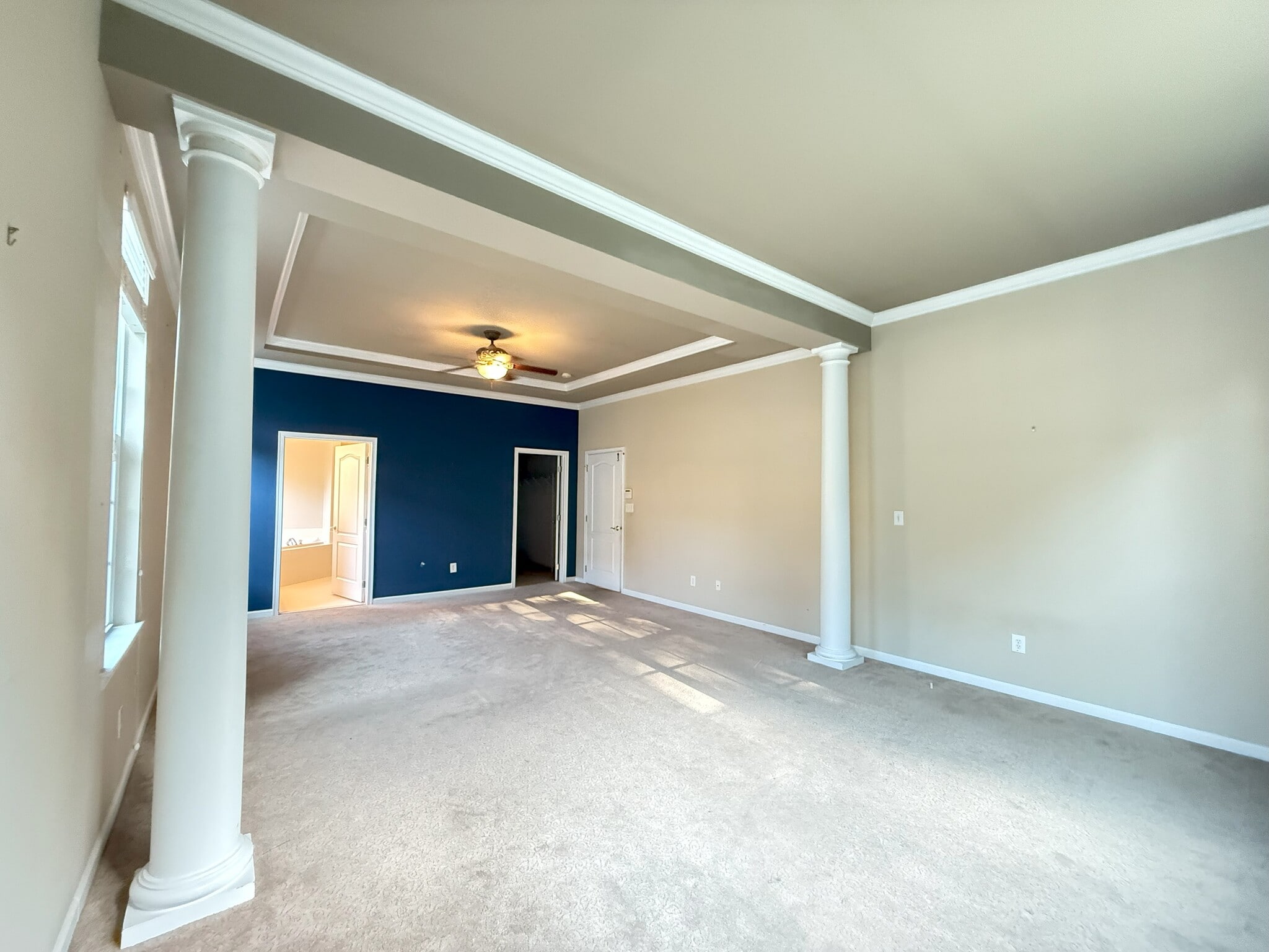 Building Photo - 3145 Pine Valley Way
