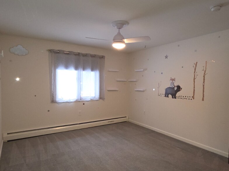 Building Photo - 197 Winchester Dr