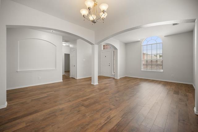 Building Photo - 4208 Glen Garden Dr