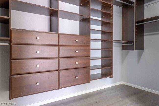 Building Photo - 10530 Santerno St