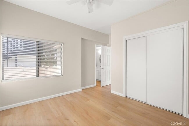 Building Photo - 421 W Sun Ave