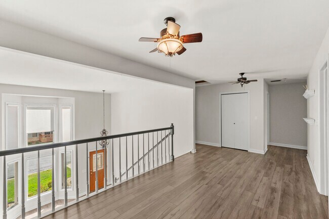 Building Photo - 11742 Lighthouse Ln