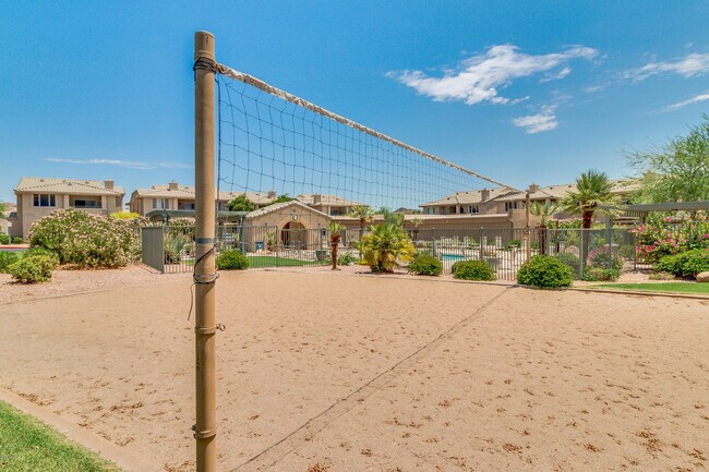 Building Photo - 16013 S Desert Foothills Pkwy