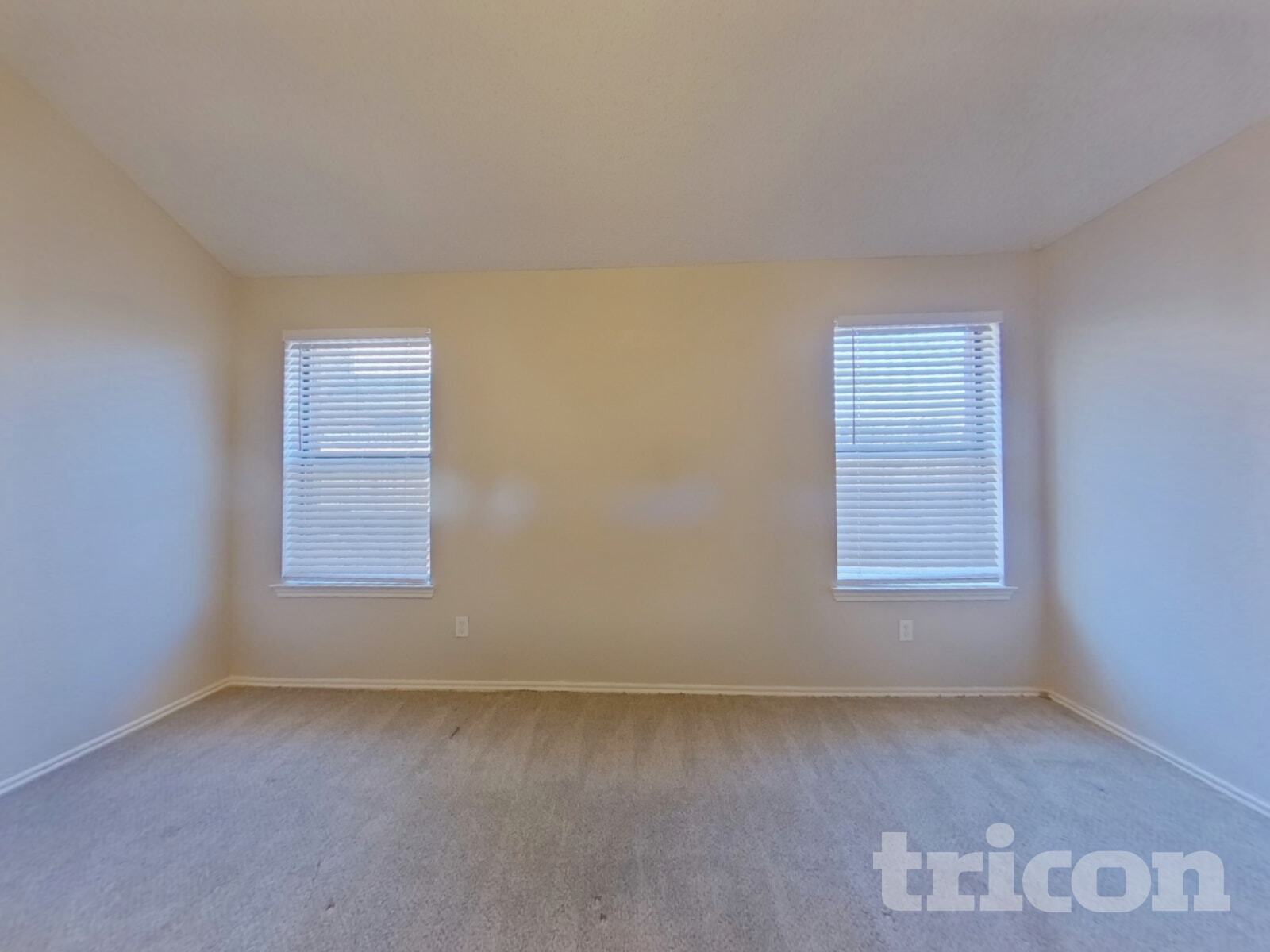 Building Photo - 5328 Waterford Dr