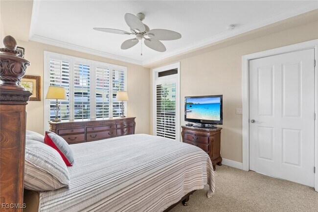 Building Photo - 2825 Palm Beach Blvd