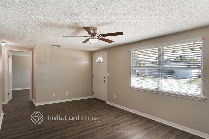 Building Photo - 3423 Garfield Dr