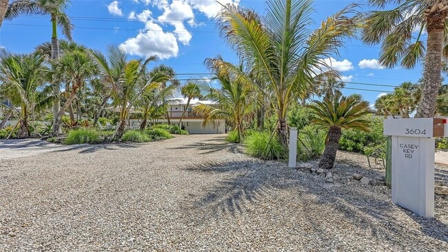Building Photo - 3604 Casey Key Rd