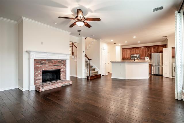 Building Photo - 15650 Brookwood Dr