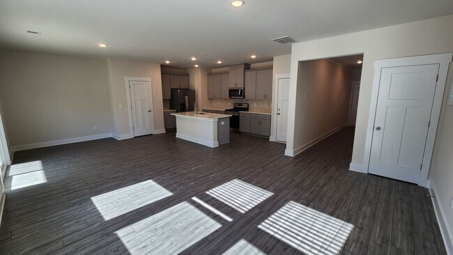 Building Photo - Simpsonville/Greenville- Alston Chase - BR...