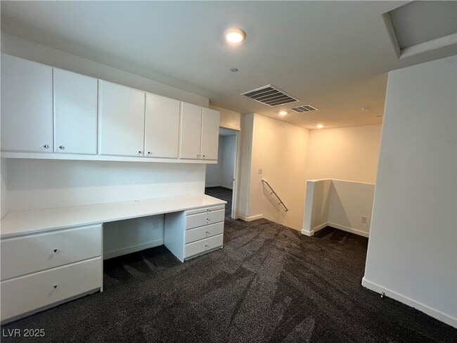 Building Photo - 12743 Epperly St