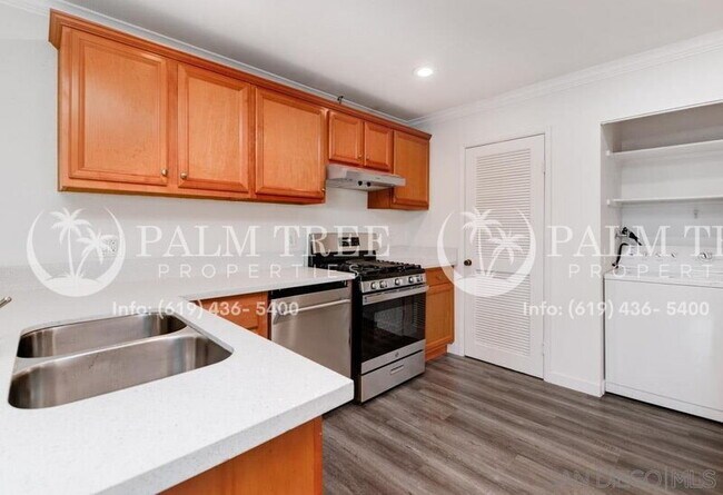 Building Photo - 6844 Panamint Row