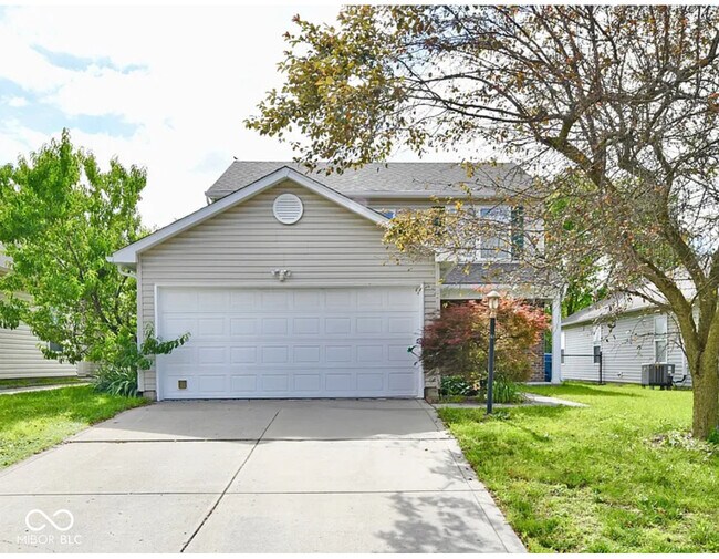 Primary Photo - 5302 Cliff Ridge Dr