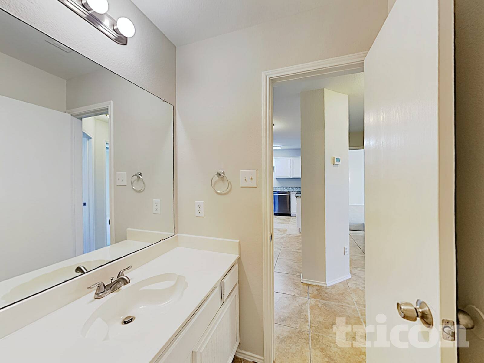 Building Photo - 413 Rustic Grove Ln