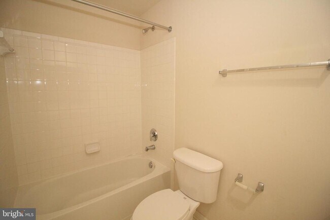 Building Photo - 326 Casey Ln