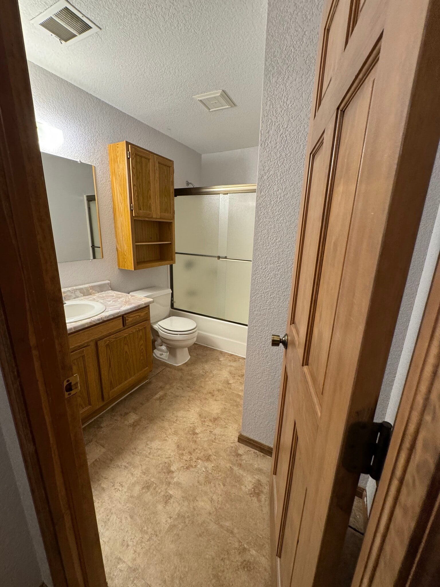 Bathroom 2 - 5510A TOWNSEND PL