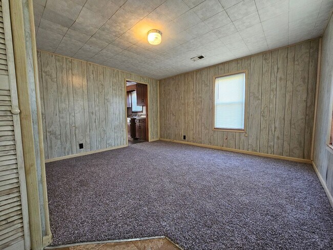 Building Photo - 4165 S Wilson Rd