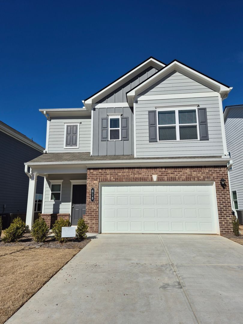 Building Photo - 618 Blaven St
