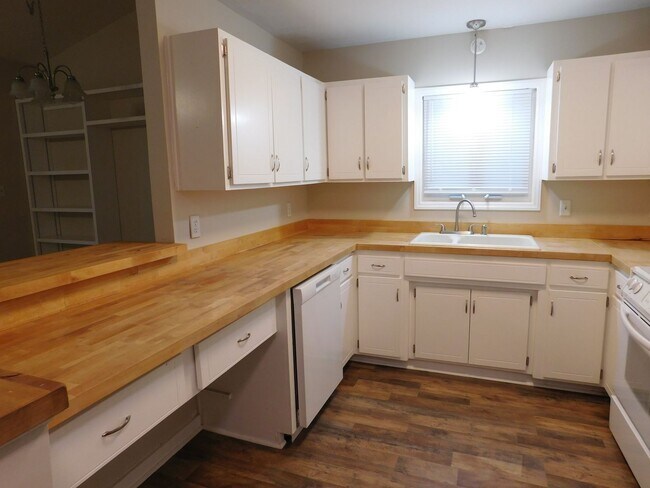 Building Photo - 53 A Gentry Cove