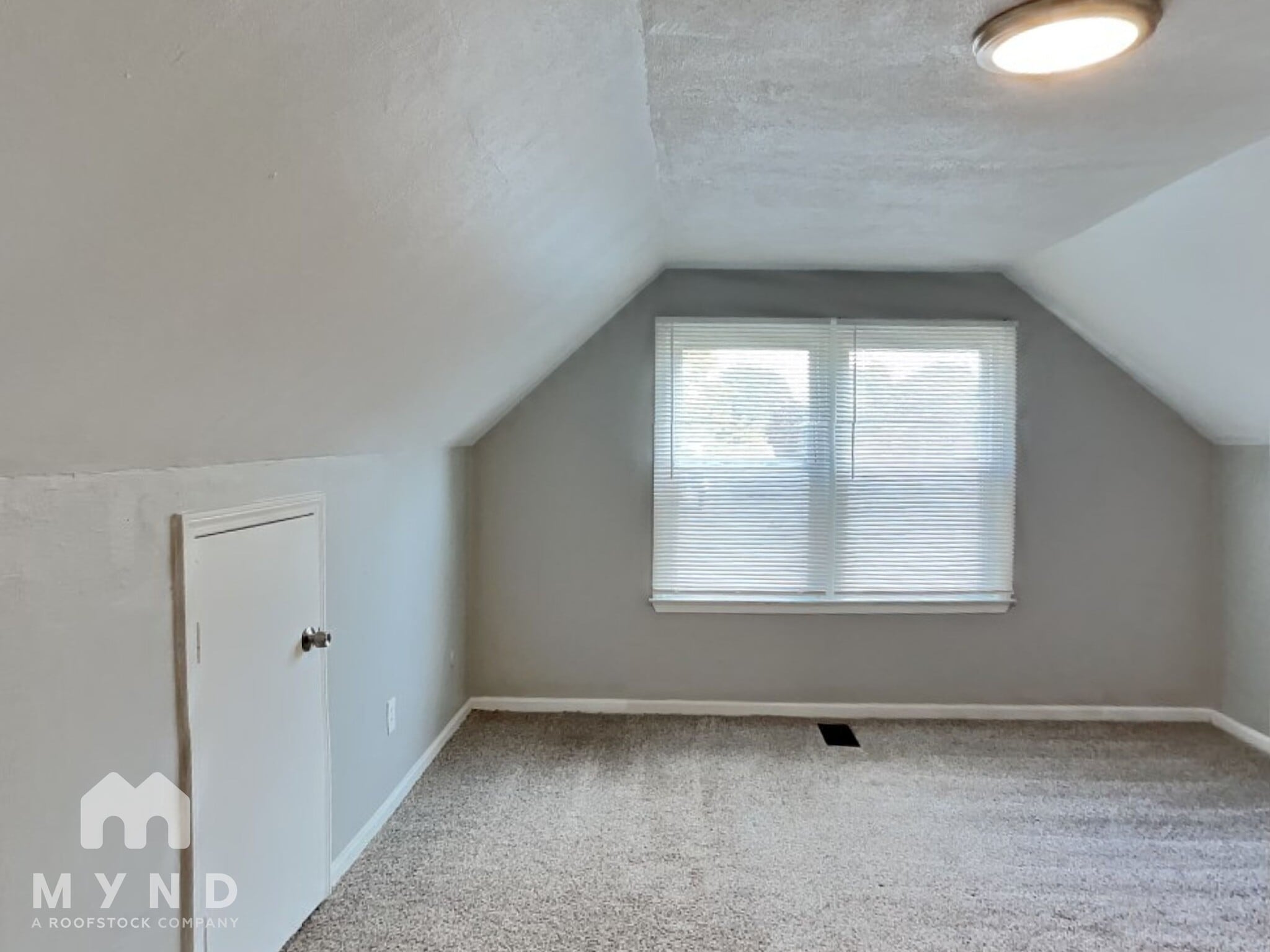 Building Photo - 939 Eastmoor Blvd