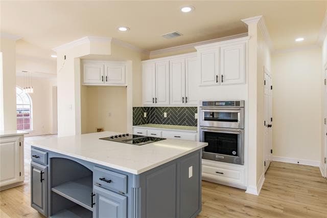 Building Photo - 3004 Normandy Dr