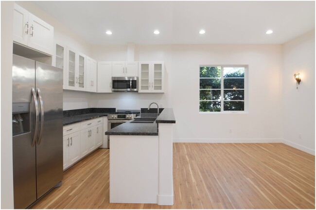 Building Photo - Charming 1 bedroom ADU in Santa Ana!