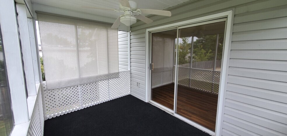 Screened Porch - 2708 S 17th St