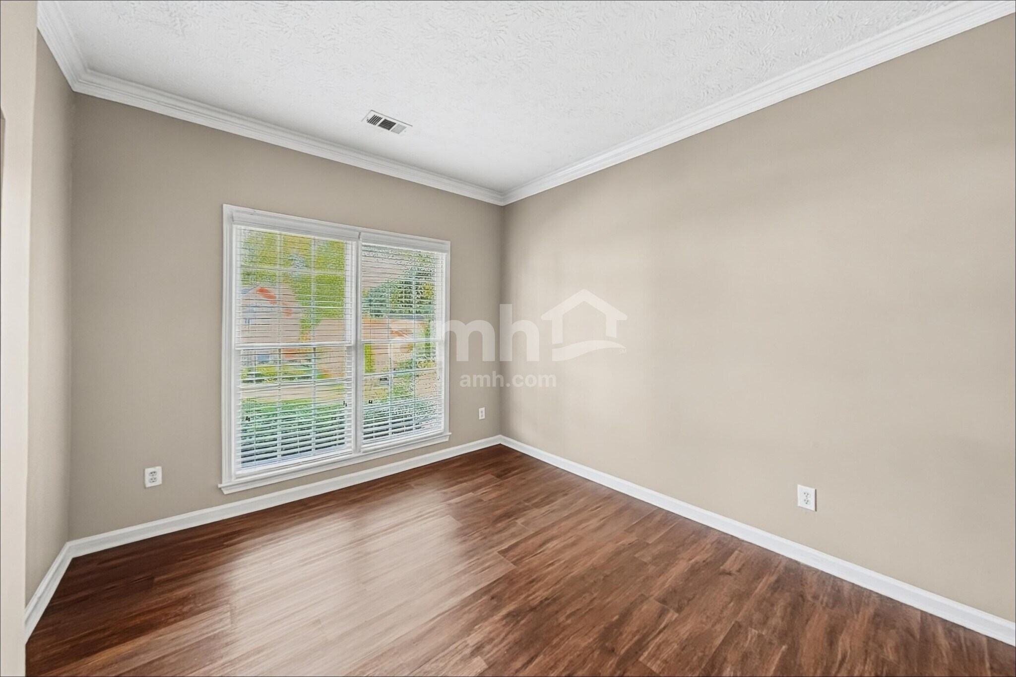 Building Photo - 2175 Carlysle Cove Dr