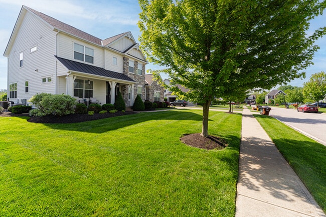 Building Photo - Stunning home in Olentangy schools!