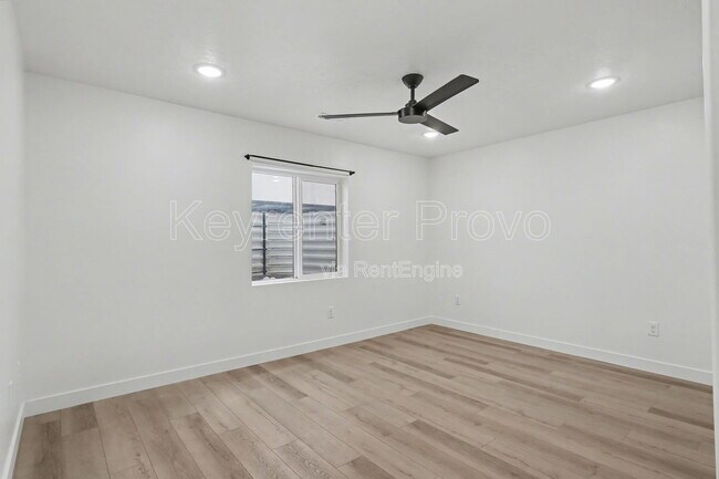 Building Photo - 4152 E Bonne Vista Dr