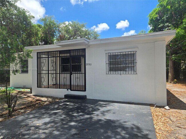 Building Photo - 2150 NW 93rd St