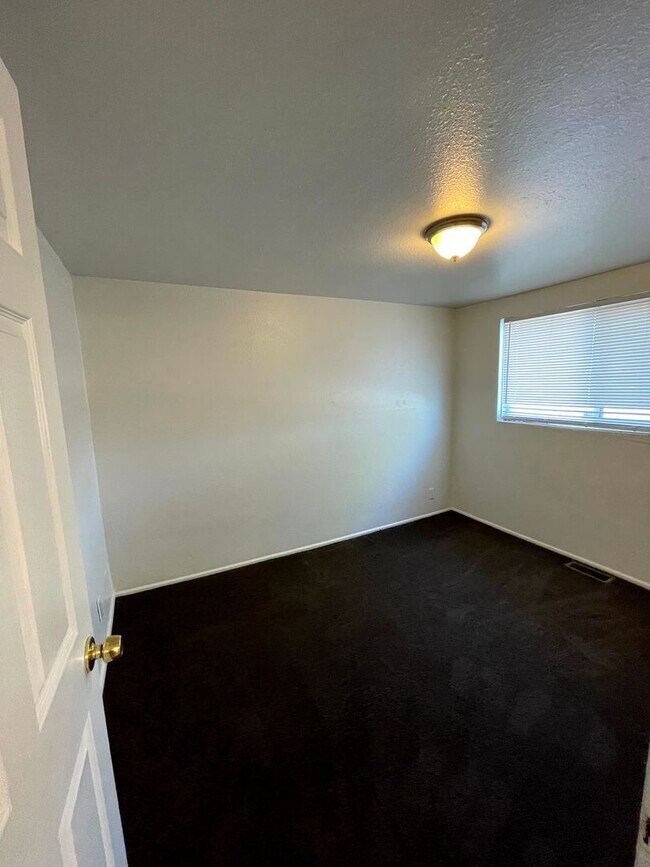 Building Photo - 8262 W 3500 S