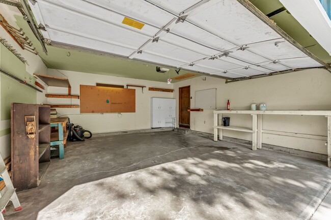 Building Photo - Italian Estates Property Management