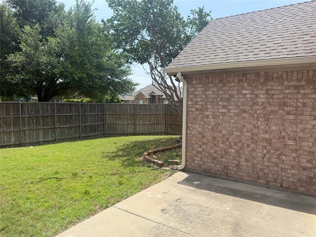 Building Photo - 9200 Fairwood Ct