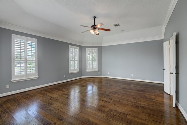 Building Photo - 18422 Windsor Lakes Dr