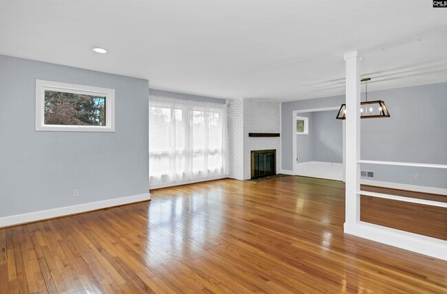 Building Photo - 1808 York Dr