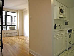 Building Photo - 1 Astor Pl