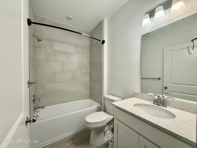 Building Photo - 4033 Haydon Burns Pl