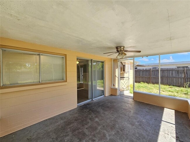 Building Photo - 9210 Pegasus Ave