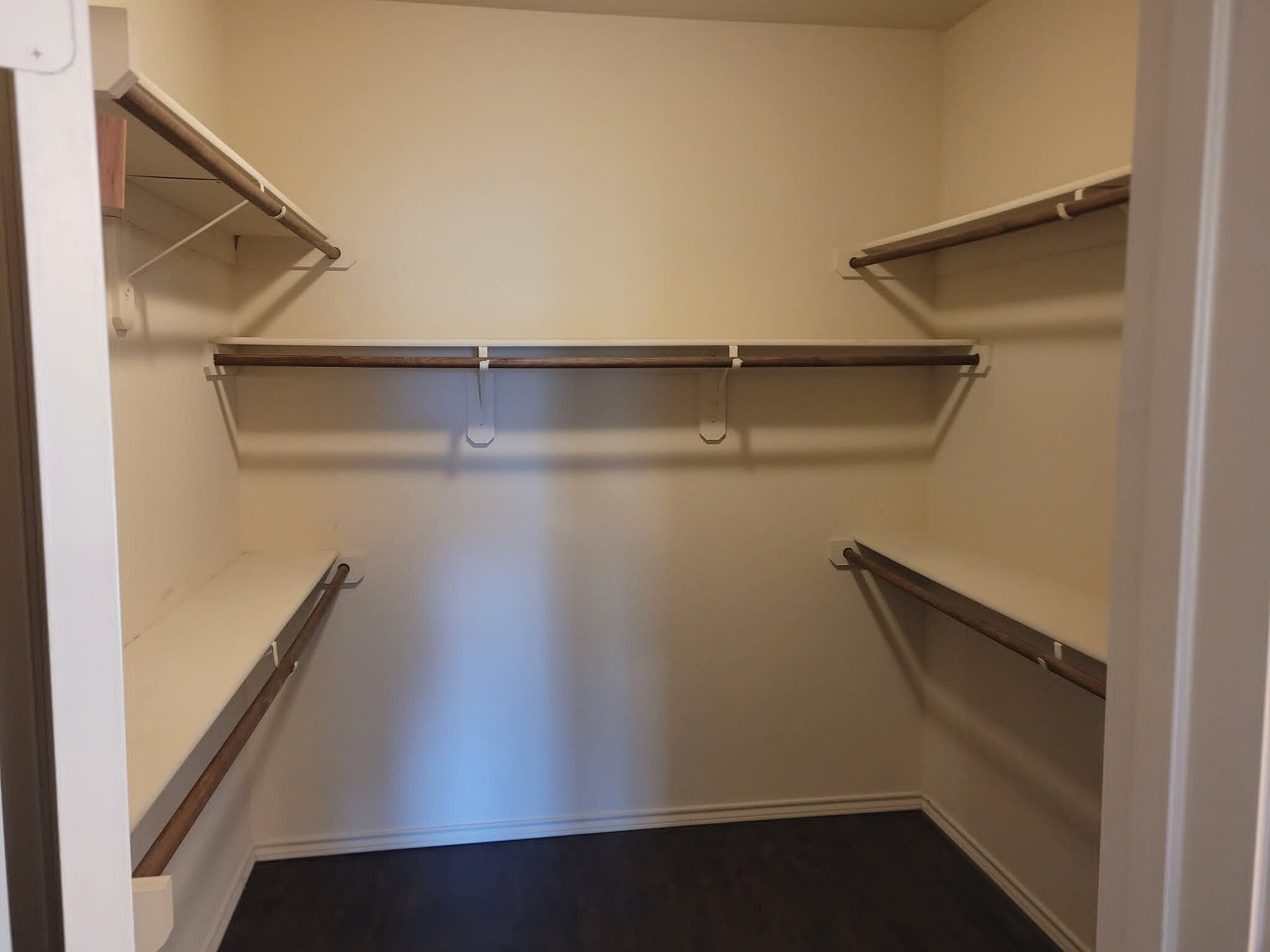 Building Photo - 5833 Tuleys Creek Dr
